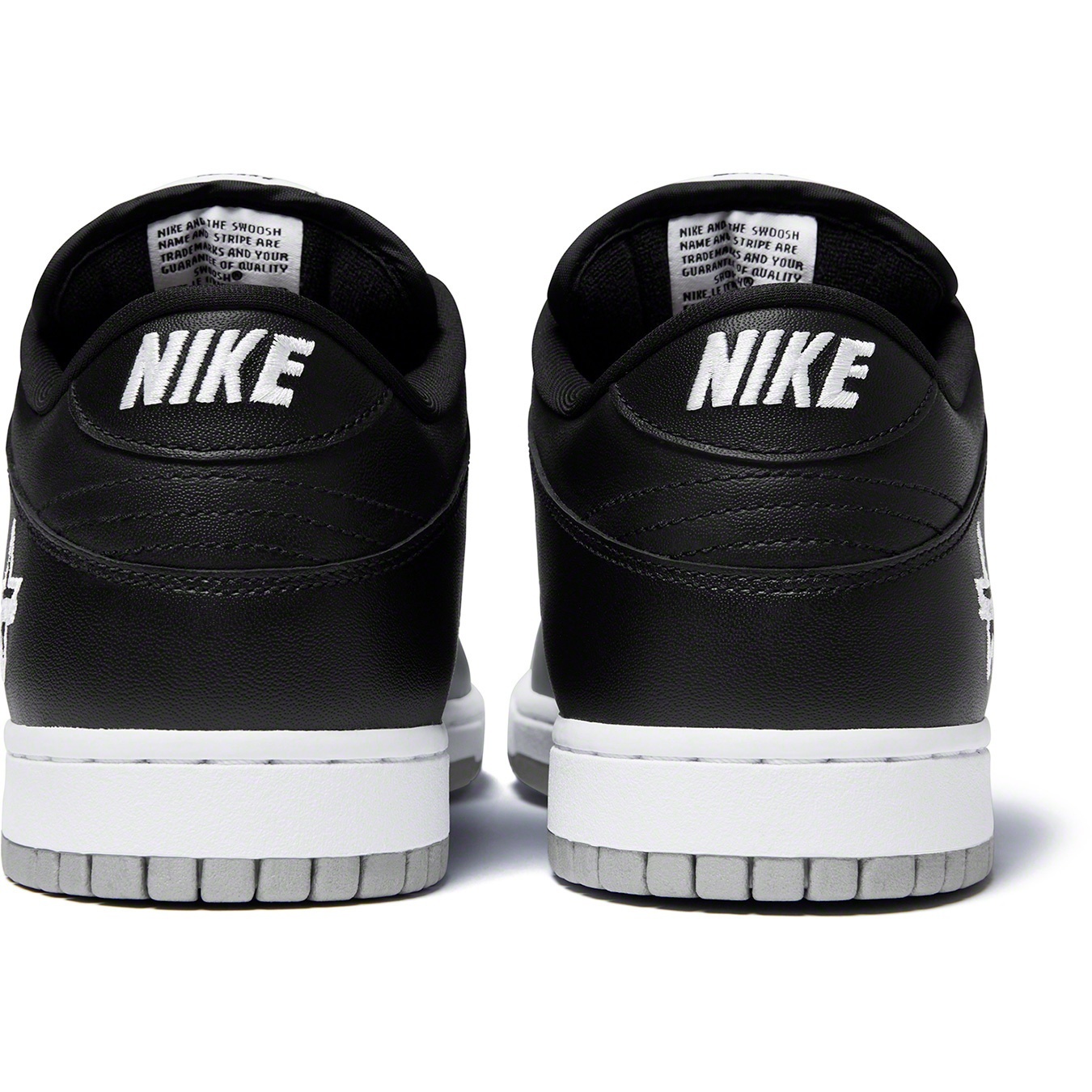 Supreme®/Nike® SB Dunk Low view 5